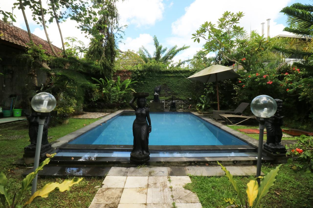 Ubud Kartini Hostel ภายนอก รูปภาพ